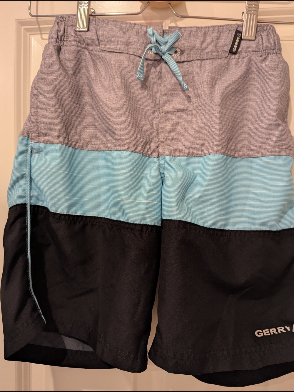 Gerry Weber Men’s Three-Tone Colorblock Swim Shorts in Light Blue, Gray & Black